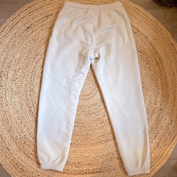 New Roots Sweatpants, M - Picture 5 of 7